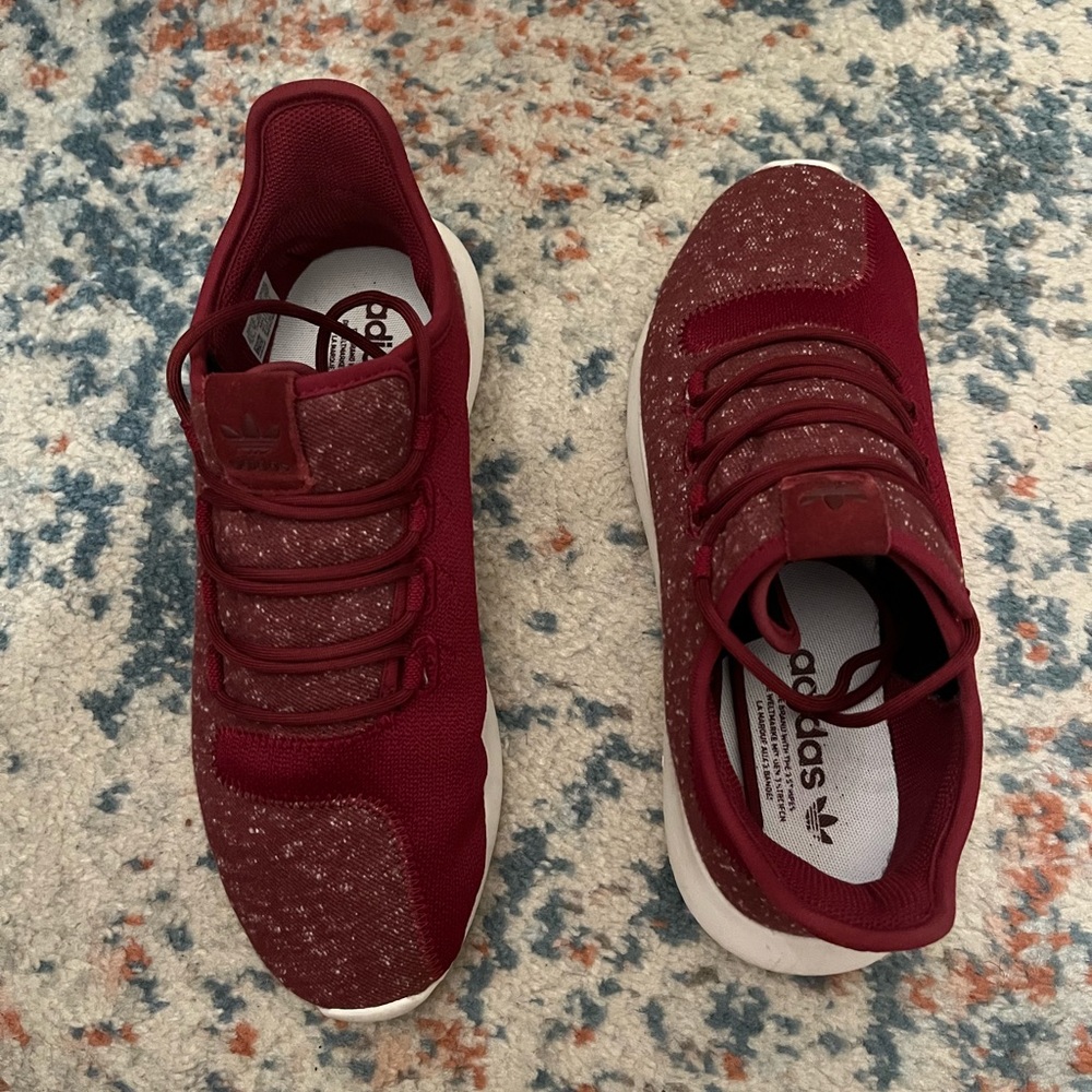 Adidas sneakers sz 9.5